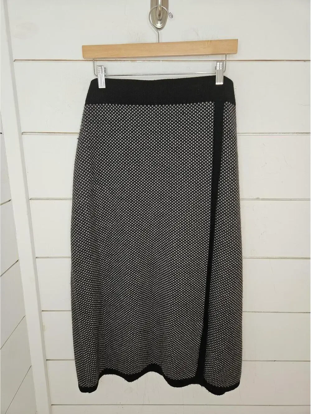 Coldwater Creek 1X grey & black sweater straight midi skirt